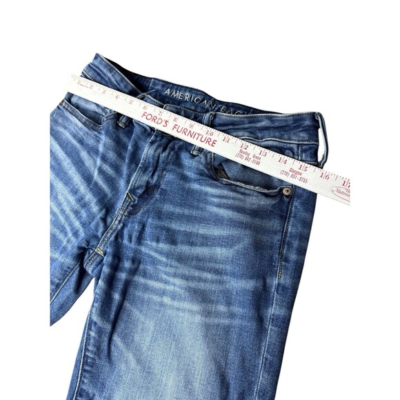 American Eagle AirFlex Skinny Jeans Whiskered Light Wash 30x30 Stretch Denim - Picture 3 of 9